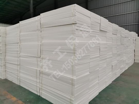 石墨板的提純和加工制備方法 石墨板的提純和加工制備方法